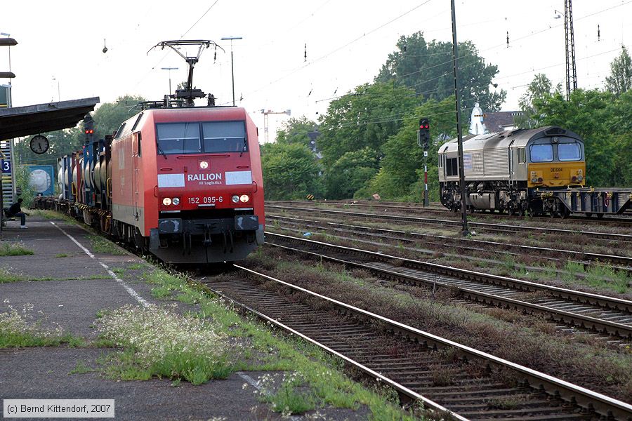 Deutsche Bahn - 152095-6
/ Bild: db1520956_bk0706040029.jpg Deutsche Bahn - 152095-6
/ Bild: db1520956_bk0706040029.jpg