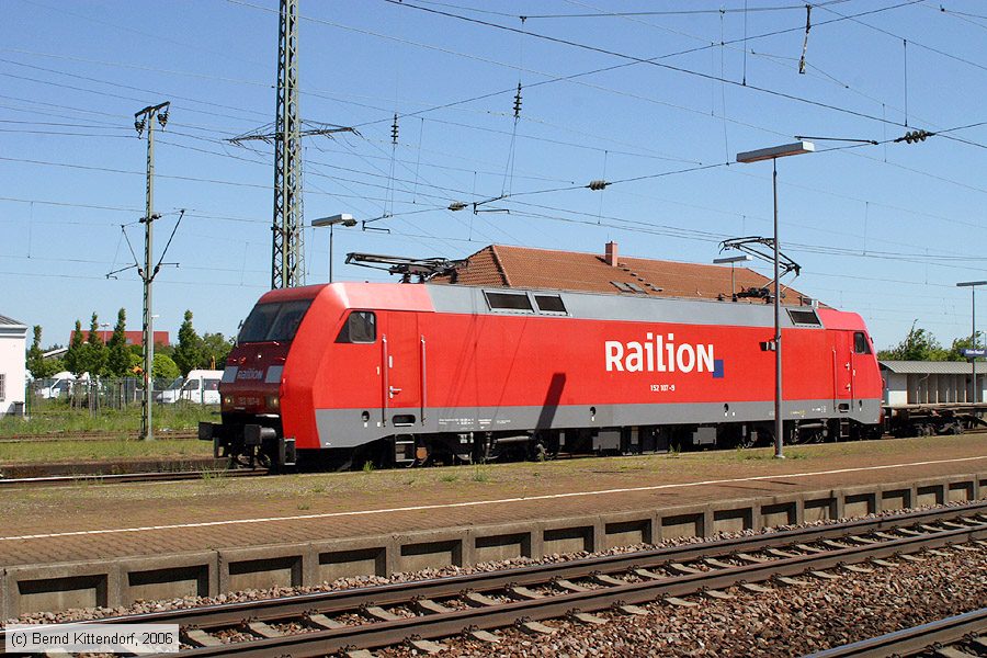 Deutsche Bahn - 152107-9
/ Bild: db1521079_bk0606110120.jpg