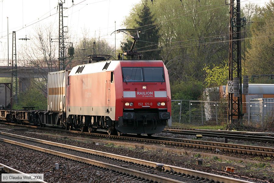 Deutsche Bahn - 152121-0
/ Bild: db1521210_cw0604190096.jpg
