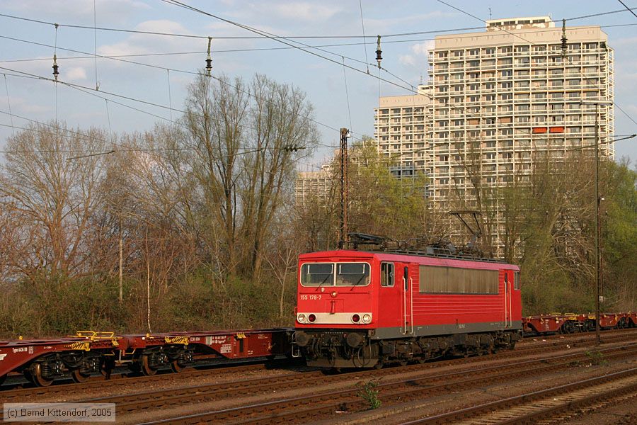 Deutsche Bahn - 155178-7
/ Bild: db1551787_e0016008.jpg
