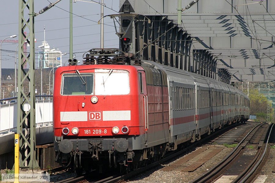 Deutsche Bahn - 181209-8
/ Bild: db1812098_e0015872.jpg