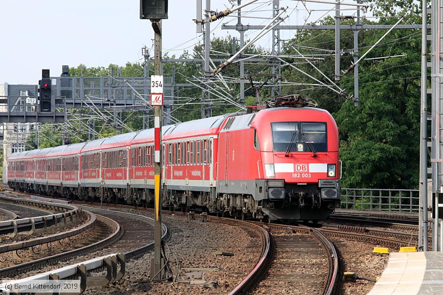 Deutsche Bahn - 182 003
/ Bild: db182003_bk1907140104.jpg Deutsche Bahn - 182 003
/ Bild: db182003_bk1907140104.jpg