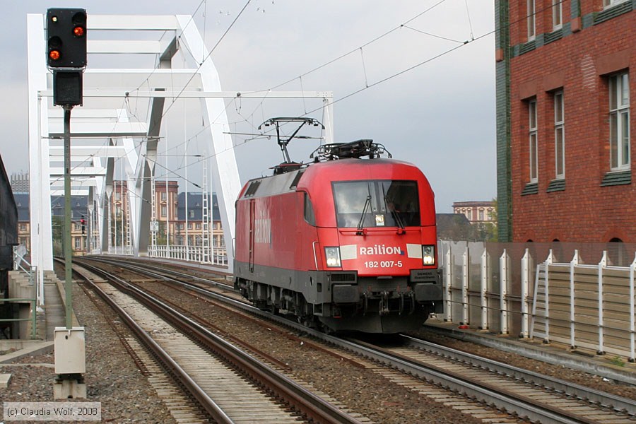 Deutsche Bahn - 182007-5
/ Bild: db1820075_cw0804070010.jpg