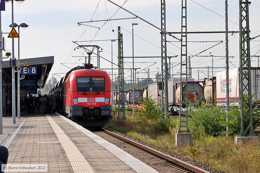 Deutsche Bahn - 182 008
/ Bild: db182008_bk2209230094.jpg