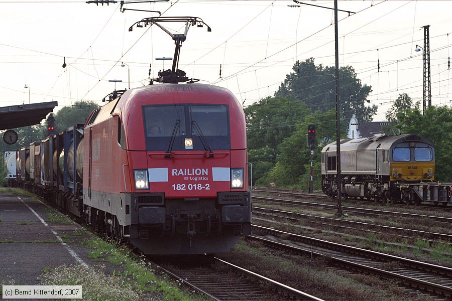 Deutsche Bahn - 182018-2
/ Bild: db1820182_bk0706040047.jpg