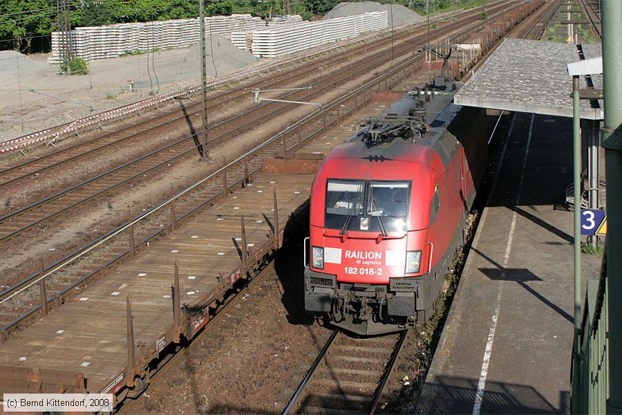 Deutsche Bahn - 182018-2
/ Bild: db1820182_bk0806100040.jpg