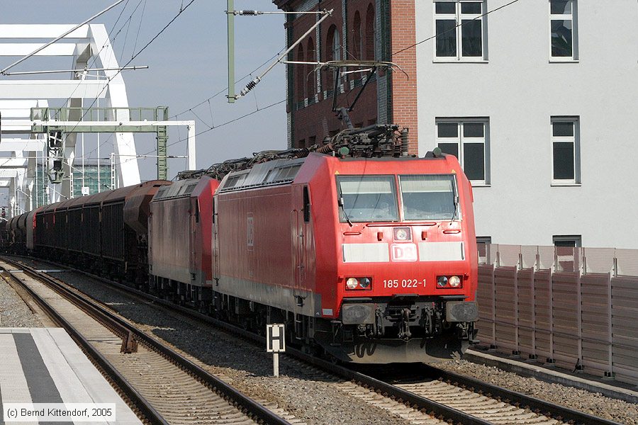 Deutsche Bahn - 185022-1
/ Bild: db1850221_e0015849.jpg