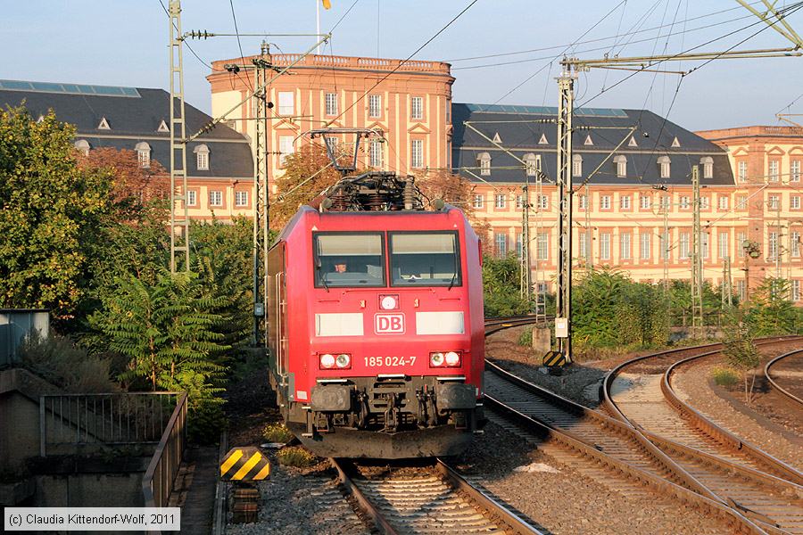 Deutsche Bahn - 185024-7
/ Bild: db1850247_cw1109270245.jpg Deutsche Bahn - 185024-7
/ Bild: db1850247_cw1109270245.jpg