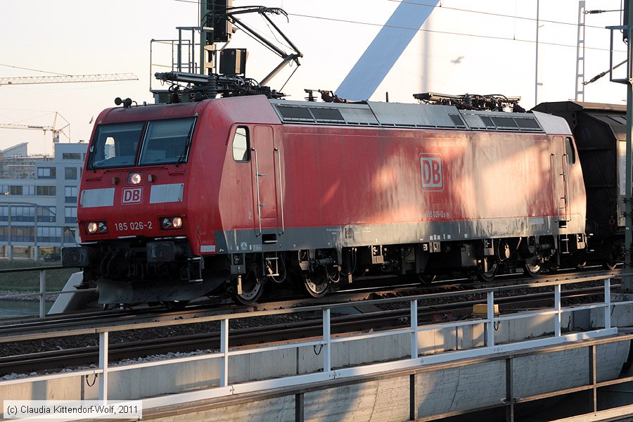 Deutsche Bahn - 185026-2
/ Bild: db1850262_cw1109270209.jpg