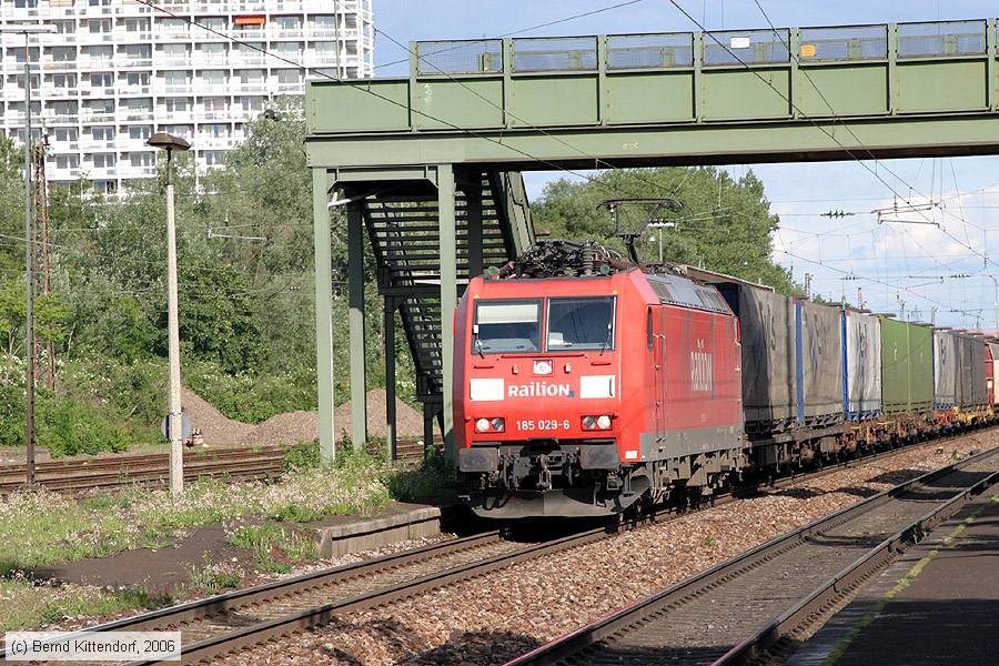 Deutsche Bahn - 185029-6
/ Bild: db1850296_bk0606020162.jpg Deutsche Bahn - 185029-6
/ Bild: db1850296_bk0606020162.jpg
