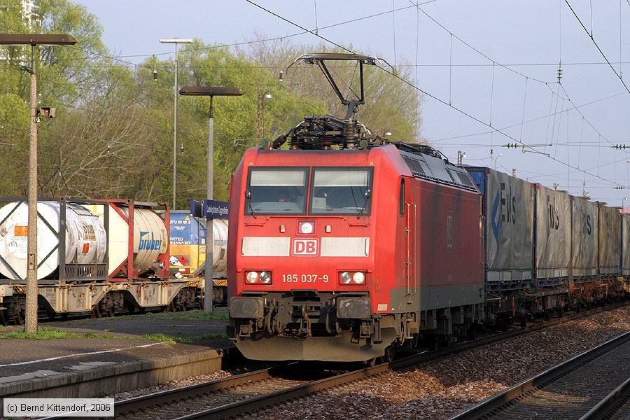Deutsche Bahn - 185037-9
/ Bild: db1850379_bk0604190008.jpg Deutsche Bahn - 185037-9
/ Bild: db1850379_bk0604190008.jpg