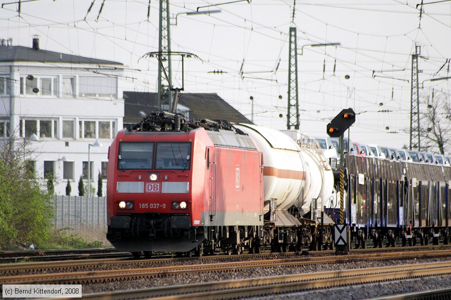 Deutsche Bahn - 185037-9
/ Bild: db1850379_bk0804240021.jpg Deutsche Bahn - 185037-9
/ Bild: db1850379_bk0804240021.jpg