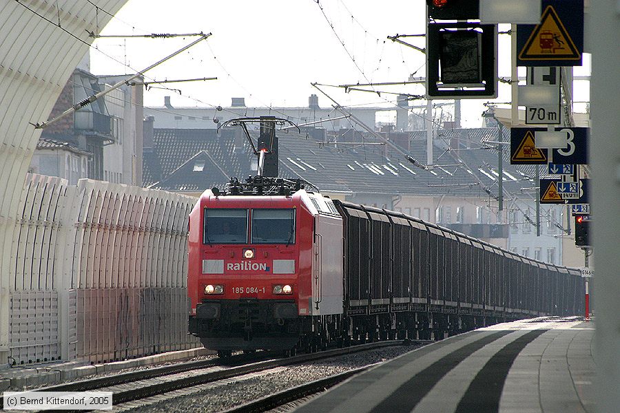 Deutsche Bahn - 185084-1
/ Bild: db1850841_e0015859.jpg Deutsche Bahn - 185084-1
/ Bild: db1850841_e0015859.jpg