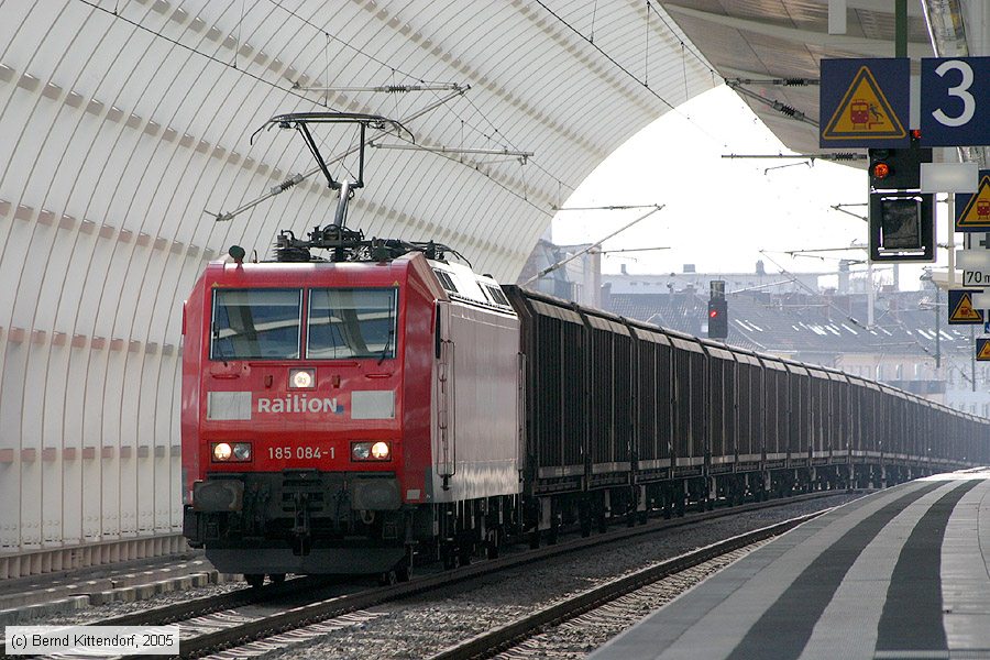 Deutsche Bahn - 185084-1
/ Bild: db1850841_e0015861.jpg