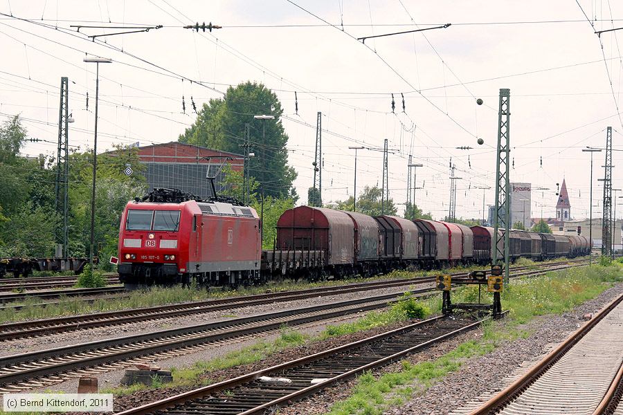 Deutsche Bahn - 185107-0
/ Bild: db1851070_bk1107270061.jpg Deutsche Bahn - 185107-0
/ Bild: db1851070_bk1107270061.jpg