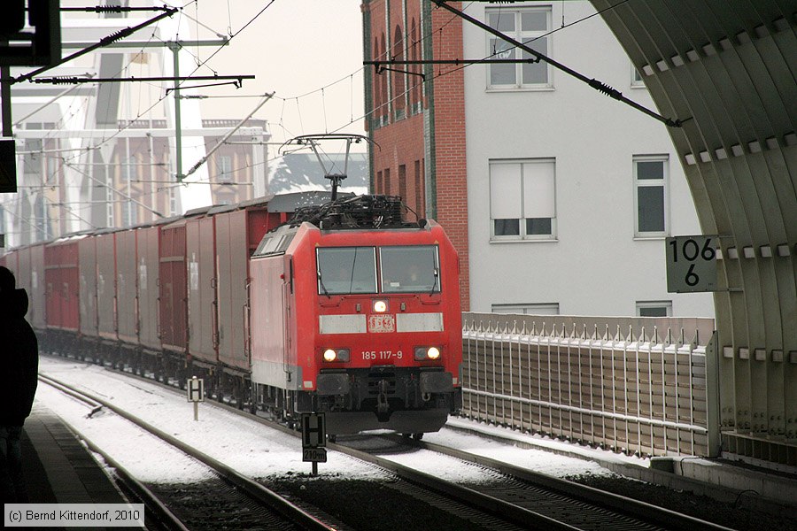Deutsche Bahn - 185117-9
/ Bild: db1851179_bk1001260020.jpg