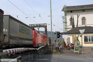 Bild: db1851443_bk1004220008.jpg - anklicken zum Vergr&ouml;&szlig;ern