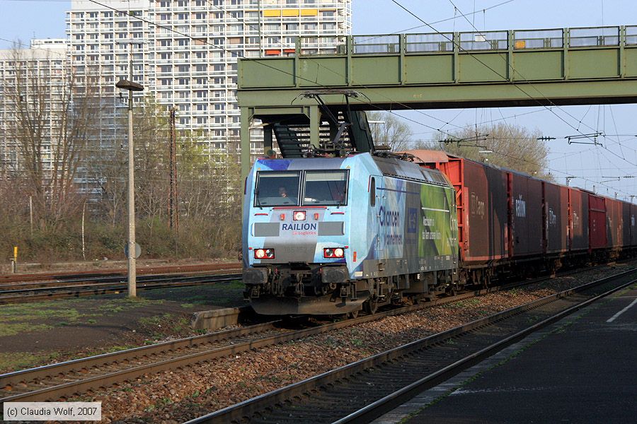 Deutsche Bahn - 185152-6
/ Bild: db1851526_cw0703270022.jpg