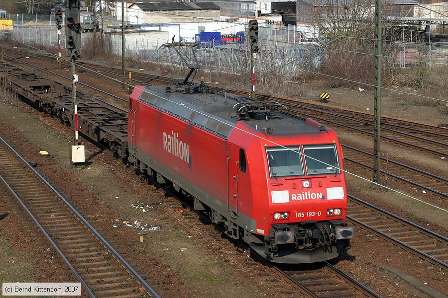Deutsche Bahn - 185193-0
/ Bild: db1851930_bk0703150108.jpg Deutsche Bahn - 185193-0
/ Bild: db1851930_bk0703150108.jpg
