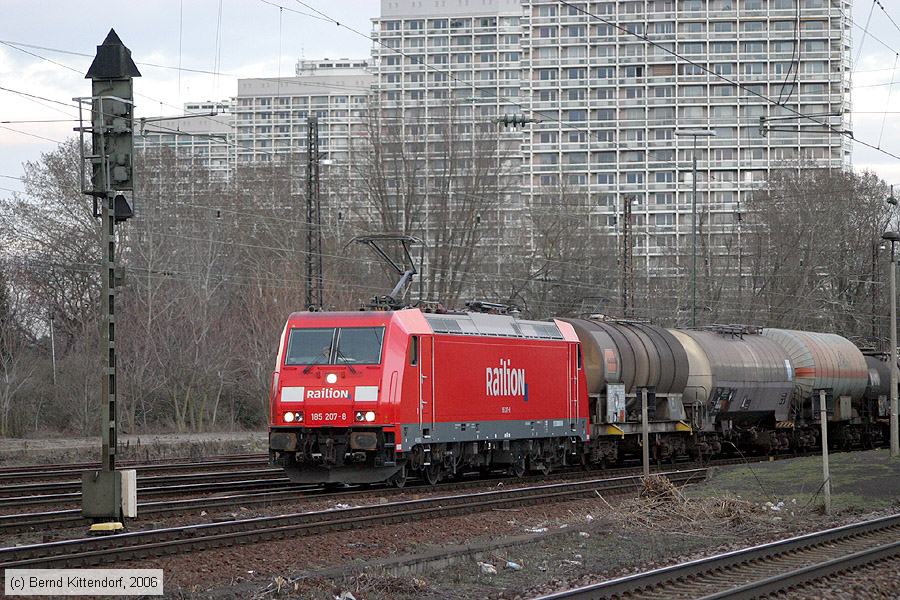 Deutsche Bahn - 185207-8
/ Bild: db1852078_bk0603310093.jpg