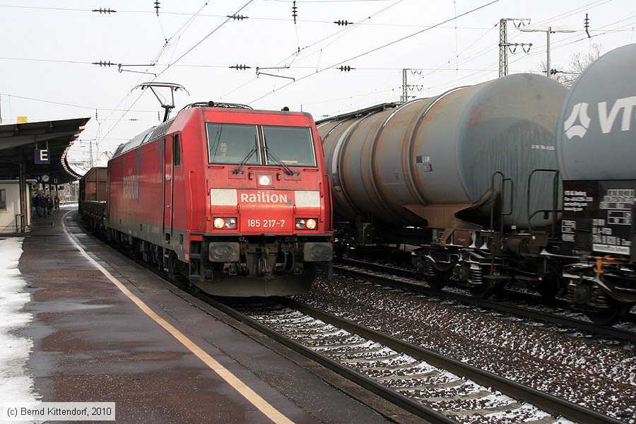 Deutsche Bahn - 185217-7
/ Bild: db1852177_bk1012160135.jpg