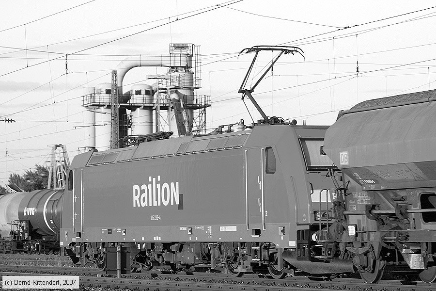 Deutsche Bahn - 185233-4
/ Bild: db1852334_bk0709200046.jpg