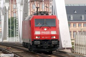 Bild: db1852417_cw0607270027.jpg - anklicken zum Vergrößern