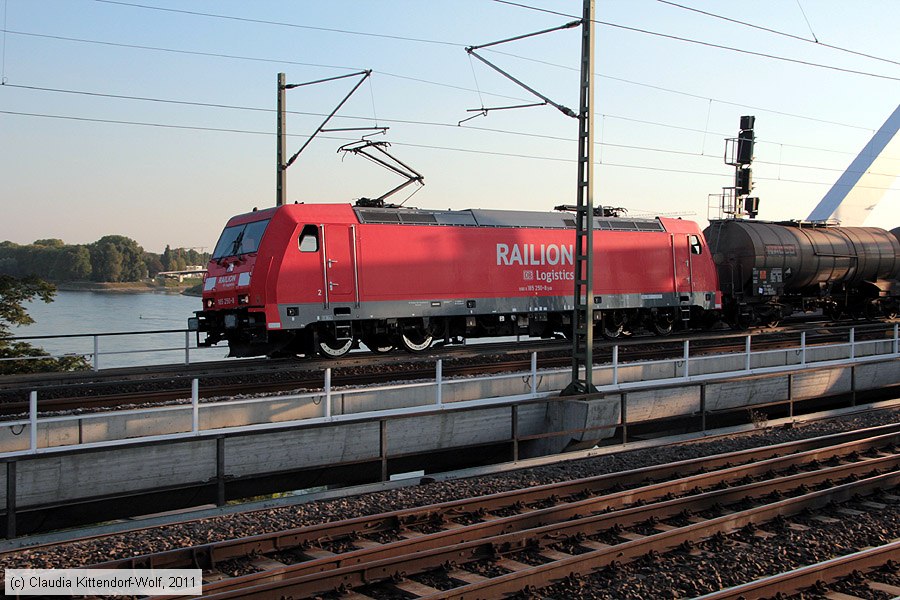 Deutsche Bahn - 185250-8
/ Bild: db1852508_cw1109270190.jpg