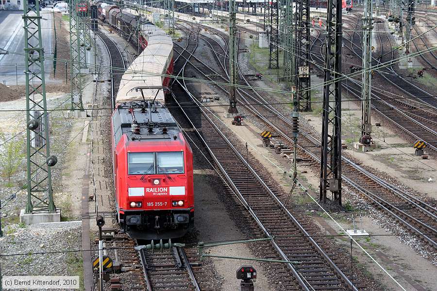 Deutsche Bahn - 185255-7
/ Bild: db1852557_bk1004270245.jpg