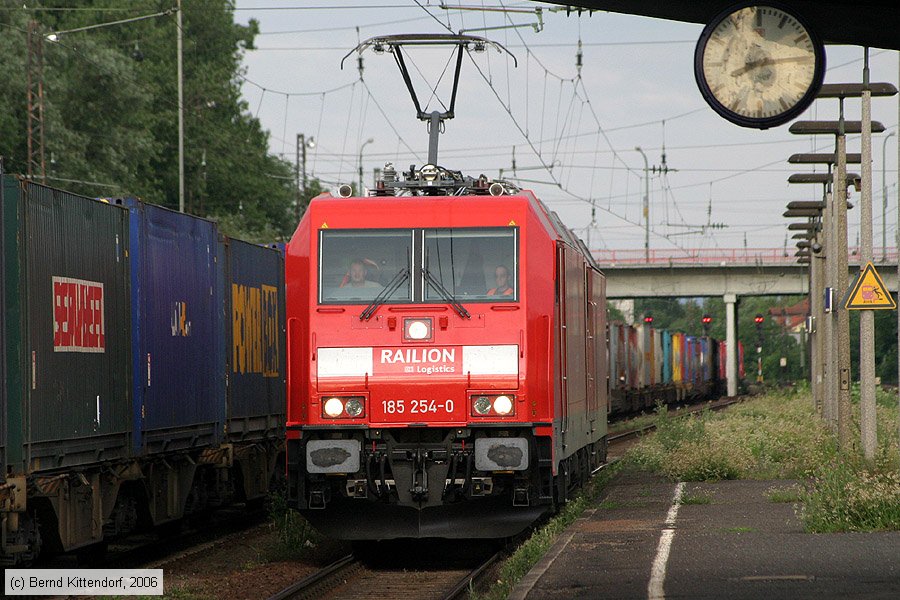 Deutsche Bahn - 185254-0
/ Bild: db1852540_bk0606220010.jpg