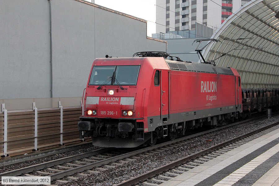Deutsche Bahn - 185296-1
/ Bild: db1852961_bk1201180001.jpg