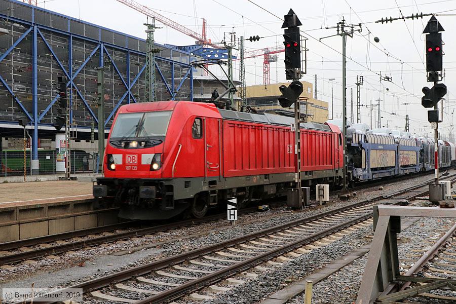 Deutsche Bahn - 187 139
/ Bild: db187139_bk1901220014.jpg Deutsche Bahn - 187 139
/ Bild: db187139_bk1901220014.jpg