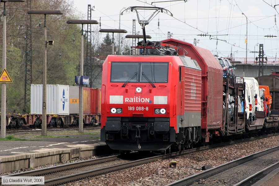 Deutsche Bahn - 189088-8
/ Bild: db1890888_cw0604090012.jpg Deutsche Bahn - 189088-8
/ Bild: db1890888_cw0604090012.jpg