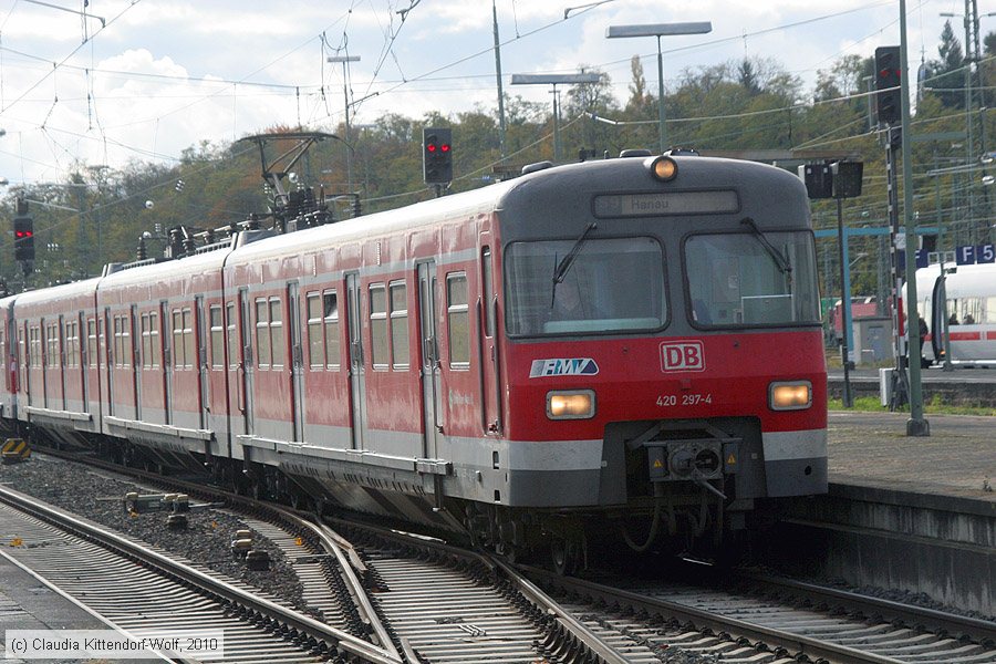 Deutsche Bahn - 420297-4
/ Bild: db4202974_cw1011040017.jpg