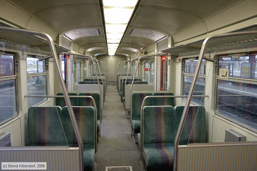Deutsche Bahn - 420300-6 - Innenansicht 
/ Bild: db4203006_bk0603110001.jpg