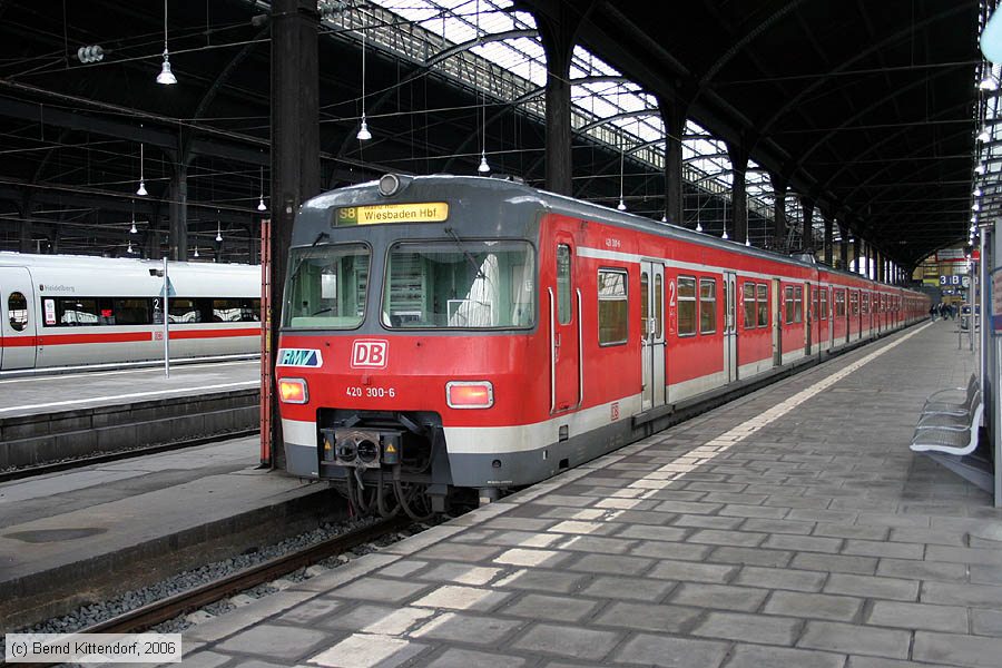 Deutsche Bahn - 420300-6
/ Bild: db4203006_bk0603110006.jpg