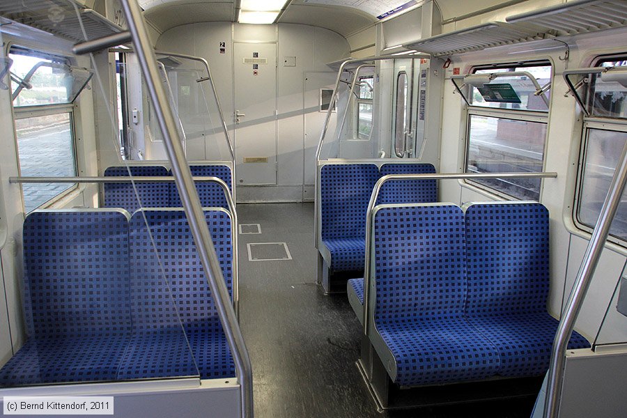 Deutsche Bahn - 420305-5 - Innenansicht
/ Bild: db4203055_bk1108230252.jpg