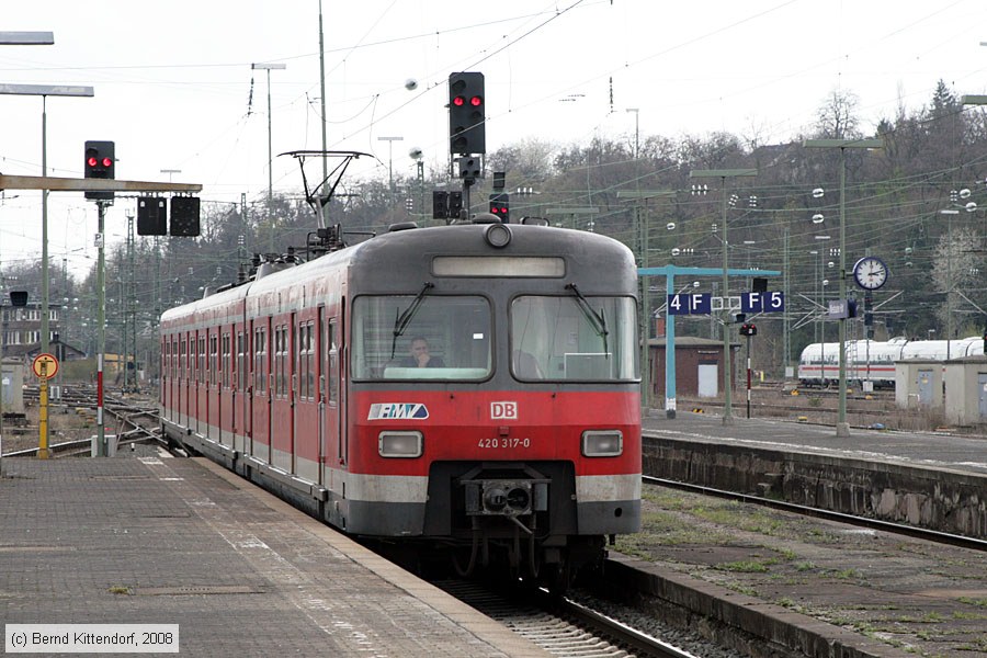Deutsche Bahn - 420317-0
/ Bild: db4203170_bk0804150123.jpg