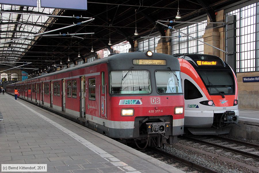 Deutsche Bahn - 420377-4
/ Bild: db4203774_bk1108230236.jpg