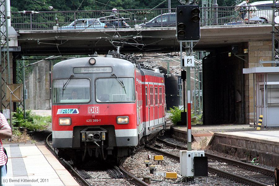 Deutsche Bahn - 420388-1
/ Bild: db4203881_bk1106090188.jpg