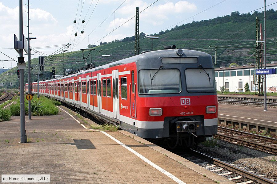 Deutsche Bahn - 420441-8
/ Bild: db4204418_bk0706080216.jpg