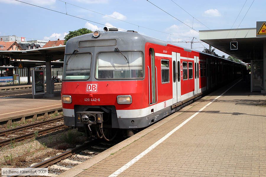 Deutsche Bahn - 420442-6
/ Bild: db4204426_bk0706080213.jpg