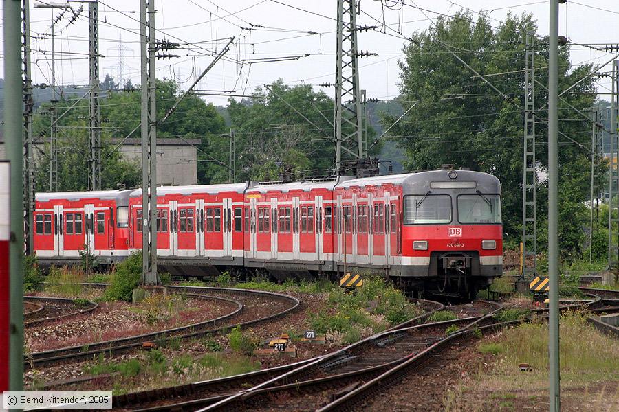 Deutsche Bahn - 420448-3
/ Bild: db4204483_e0021759.jpg