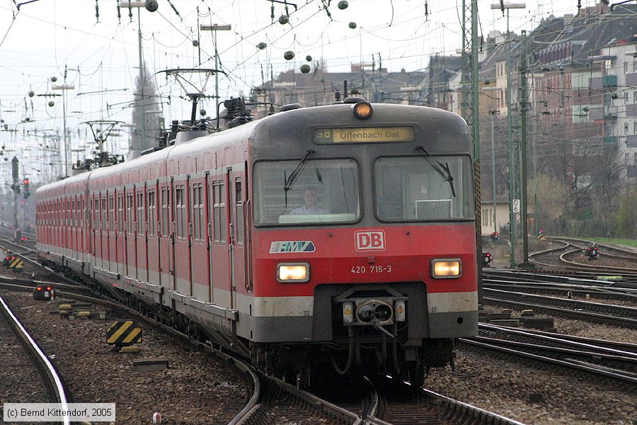 Deutsche Bahn - 420716-3
/ Bild: db4207163_e0015597.jpg
