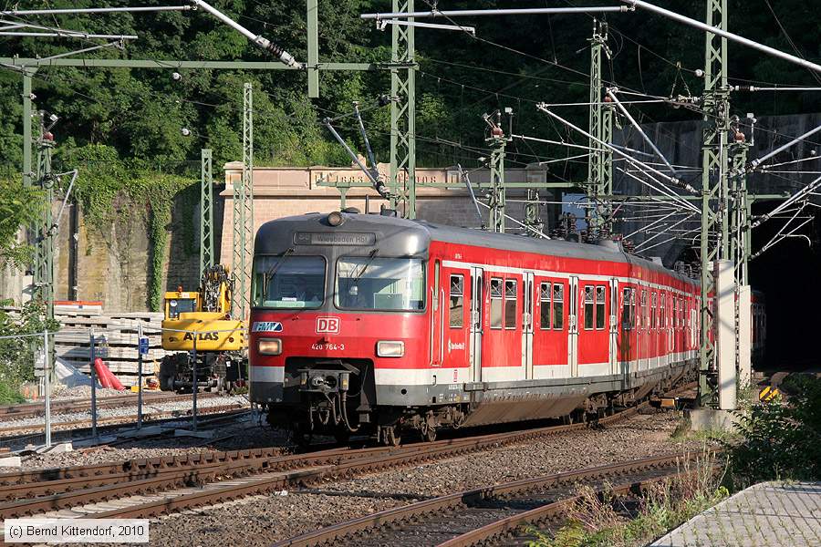 Deutsche Bahn - 420764-3
/ Bild: db4207643_bk1006240006.jpg Deutsche Bahn - 420764-3
/ Bild: db4207643_bk1006240006.jpg