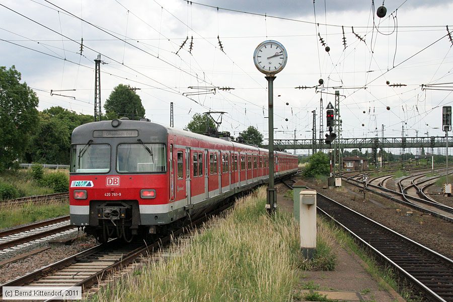 Deutsche Bahn - 420761-9
/ Bild: db4207619_bk1106090091.jpg