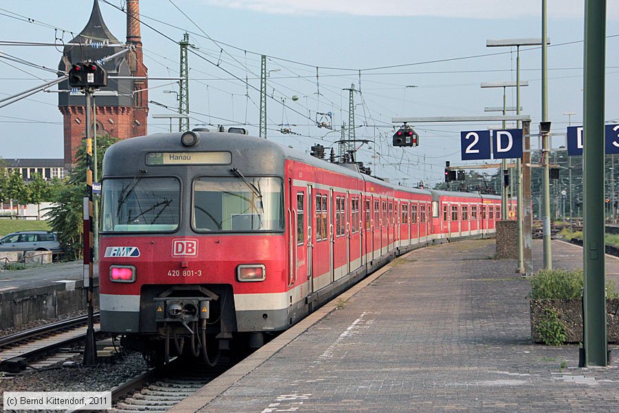 Deutsche Bahn - 420801-3
/ Bild: db4208013_bk1108230247.jpg