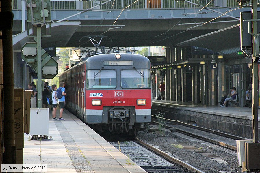 Deutsche Bahn - 420813-8
/ Bild: db4208138_bk1007110081.jpg