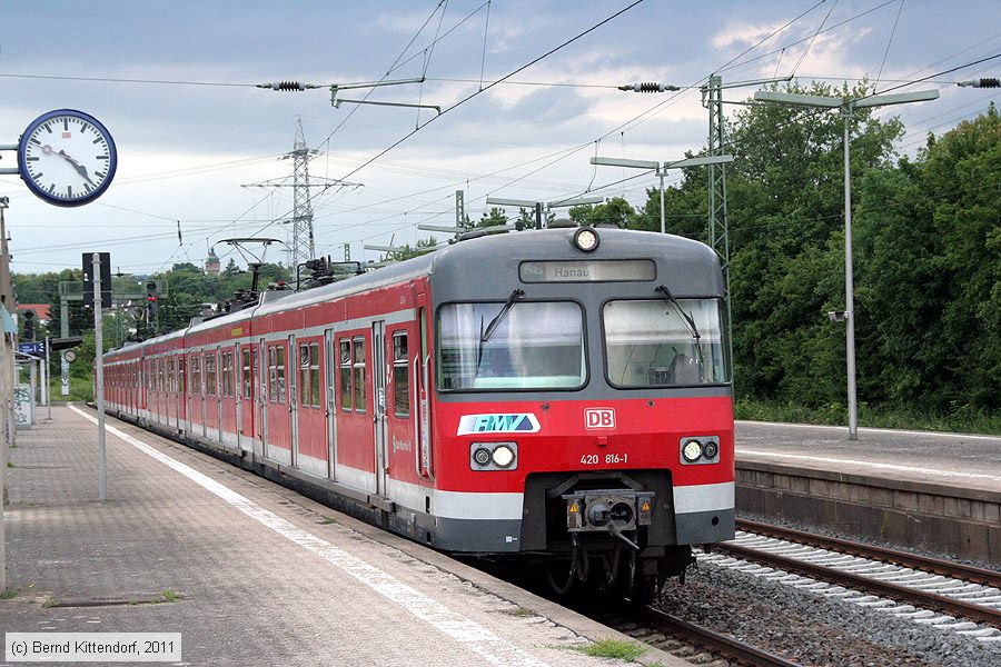 Deutsche Bahn - 420816-1
/ Bild: db4208161_bk1106090252.jpg