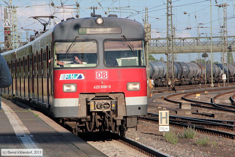 Deutsche Bahn - 420888-0
/ Bild: db4208880_bk1306210259.jpg